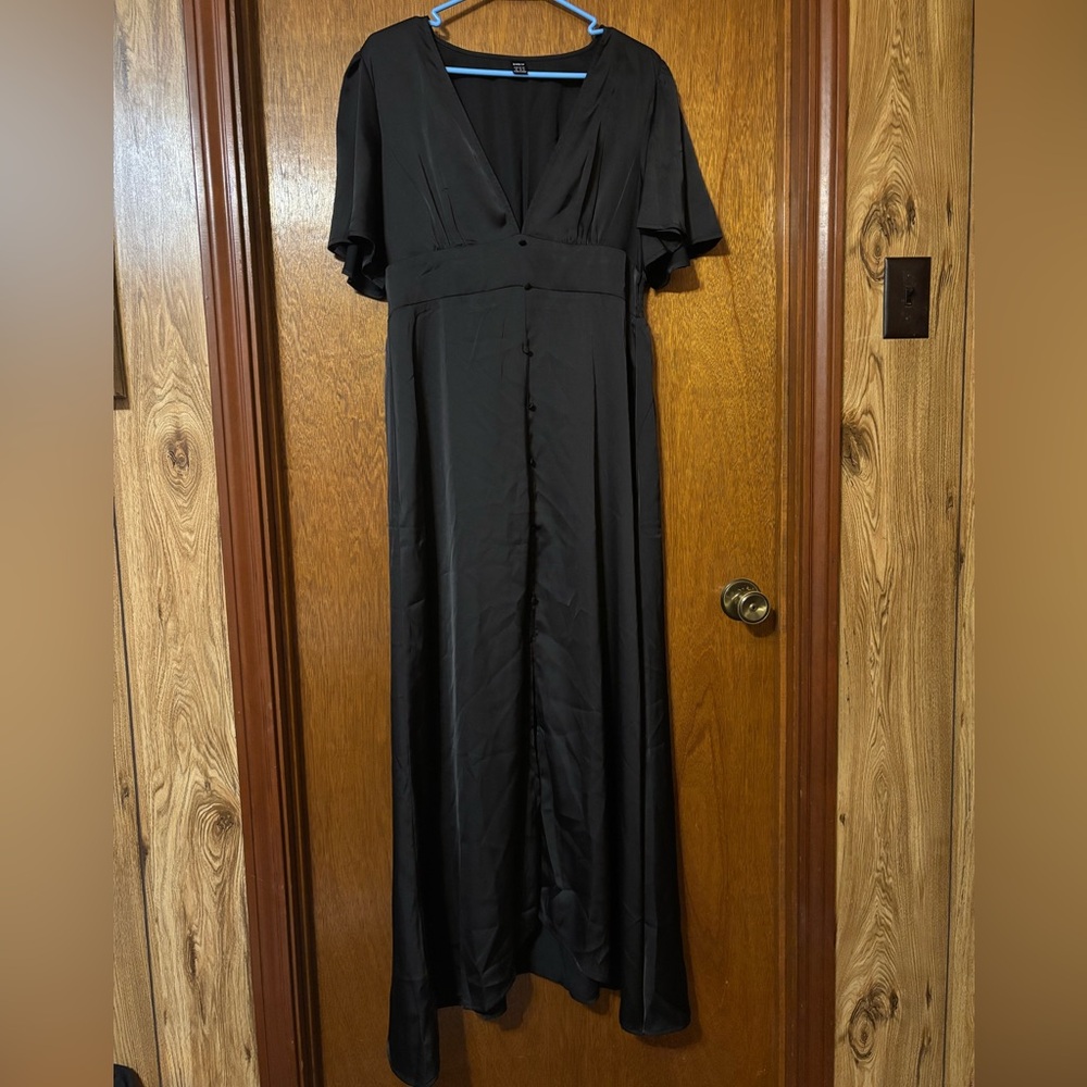 SHEIN Classic Black Maxi Dress